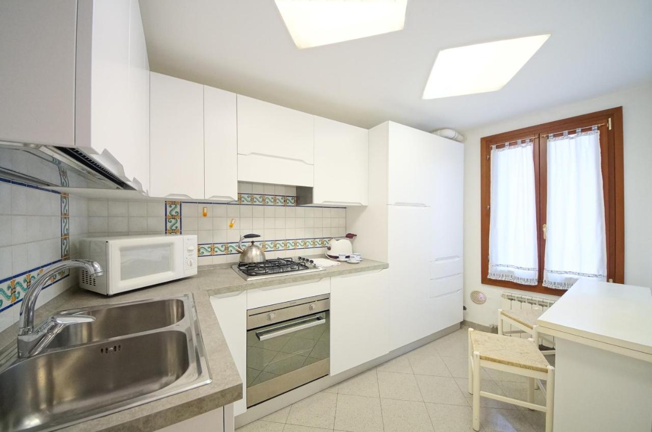 Dolcevita Apartments N 465 Biennale Velence Kültér fotó